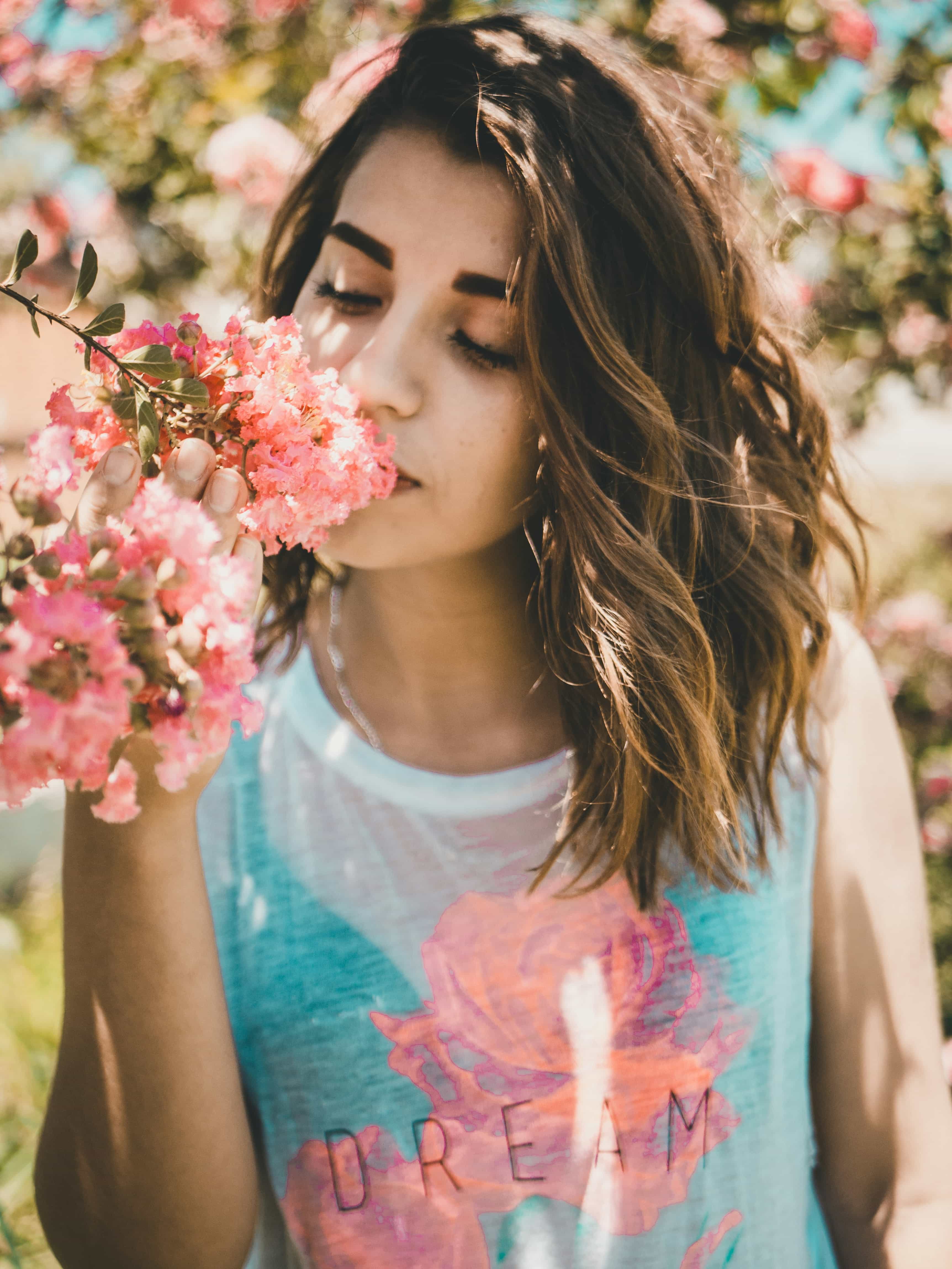 Smell perception of flowers